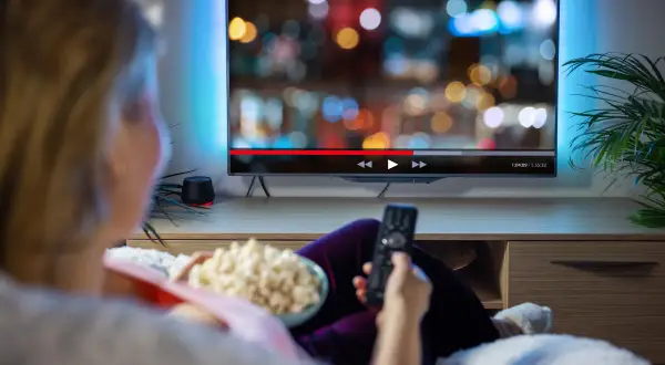 Ile prądu zużywa telewizor 55 cali? Sprawdź, ile zapłacisz za energię