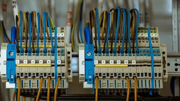 Bezpiecznik C20 jakie obciążenie - uniknij niebezpieczeństw w instalacji